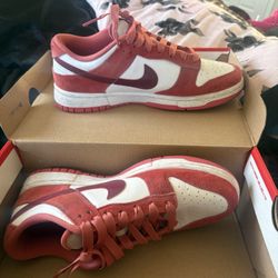 Nike Crimson Woman’s Shoes