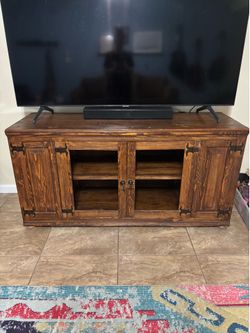 Tv stand