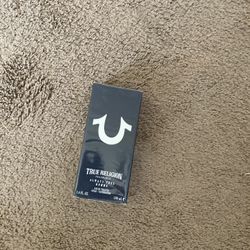 men spray 