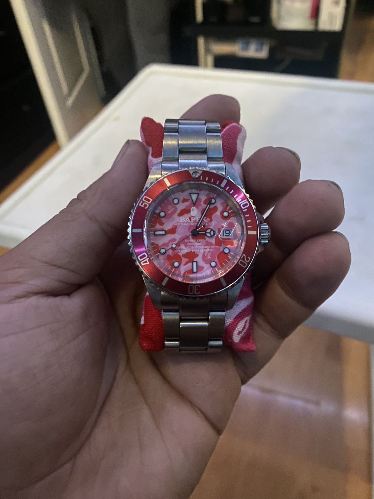 Authentic A BATHING APE BAPEX SARUMARINA Pink Camo Watch for Sale 