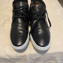 Barney’s New York Black leather sneakers size 11M(used)