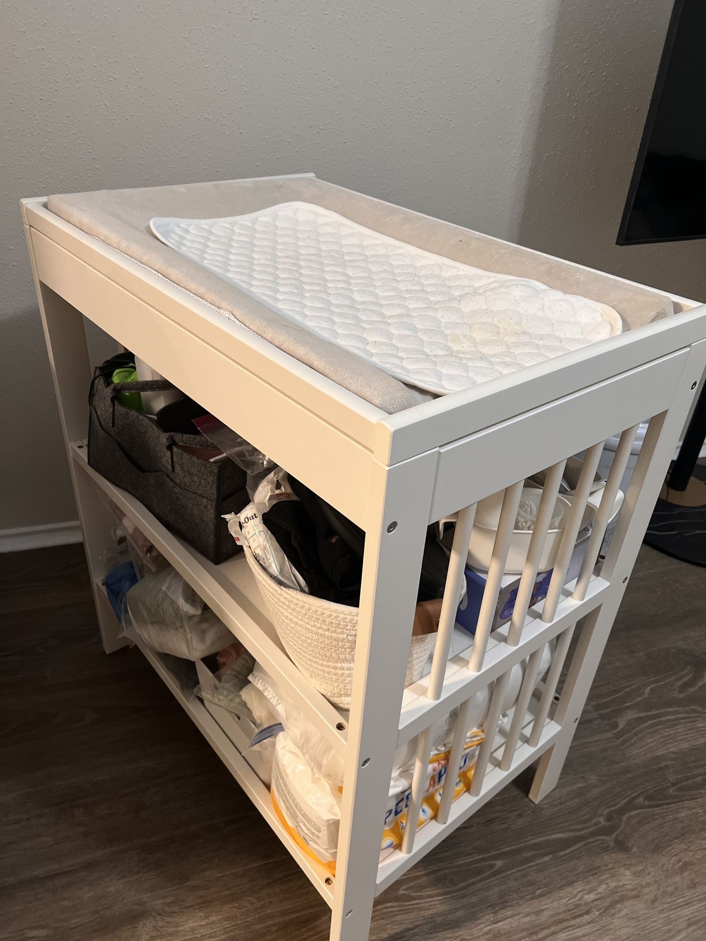 Changing Table