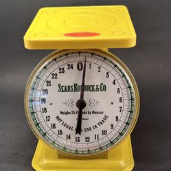 Vintage SEARS, ROEBUCK & CO. Harvest Gold 25 lb. Metal 1906 Model Kitchen Scale