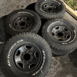 Set of 5 Wheels & Tires 8 lug