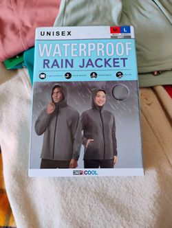Rain Jacket 