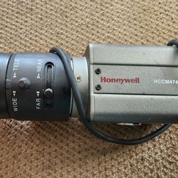 Honeywell Day/Night Color Miniature Camera HCCM674M With 2.8-12mm lens included

