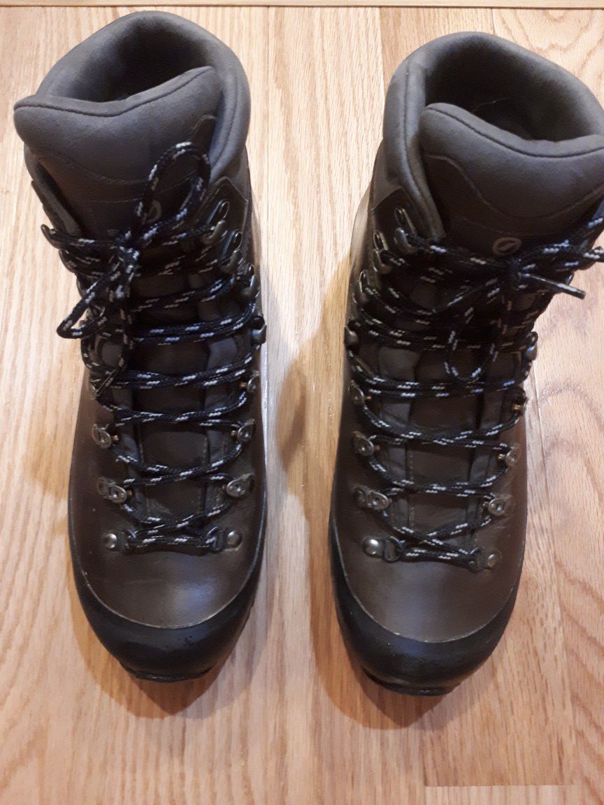 Hiking Boots: Scarpa Kinesis Pro GTX EU 41 / 8 M US