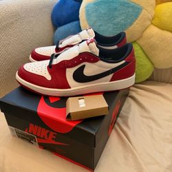 Air Jordan 1 Low Chicago new size 11.5