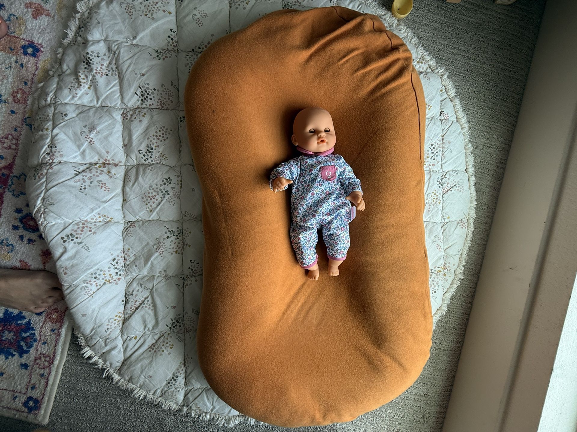Snuggle Me Lounger