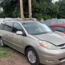 2008 Toyota Sienna