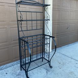 Wrought Iron Bakers/wine Rack