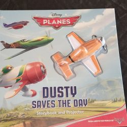 Disney Planes "Dusty Saves the Day!" Storybook and Projector Brand New