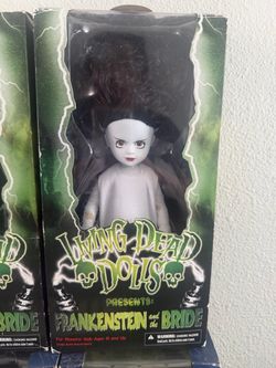 Living dead dolls