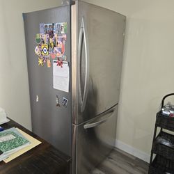 Refrigerator  For Sale