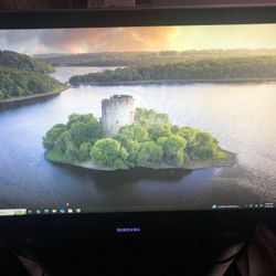 Samsung All In One Touchscreen PC With DVD Player 