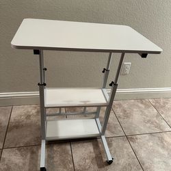 Adjustable height desk