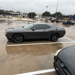 2019 Dodge Challenger 