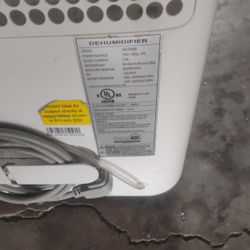 Air Conditioner Dehumidifier