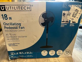 Utilitech 18-in Indoor Oscillating Pedestal Fan, in Black with Remote