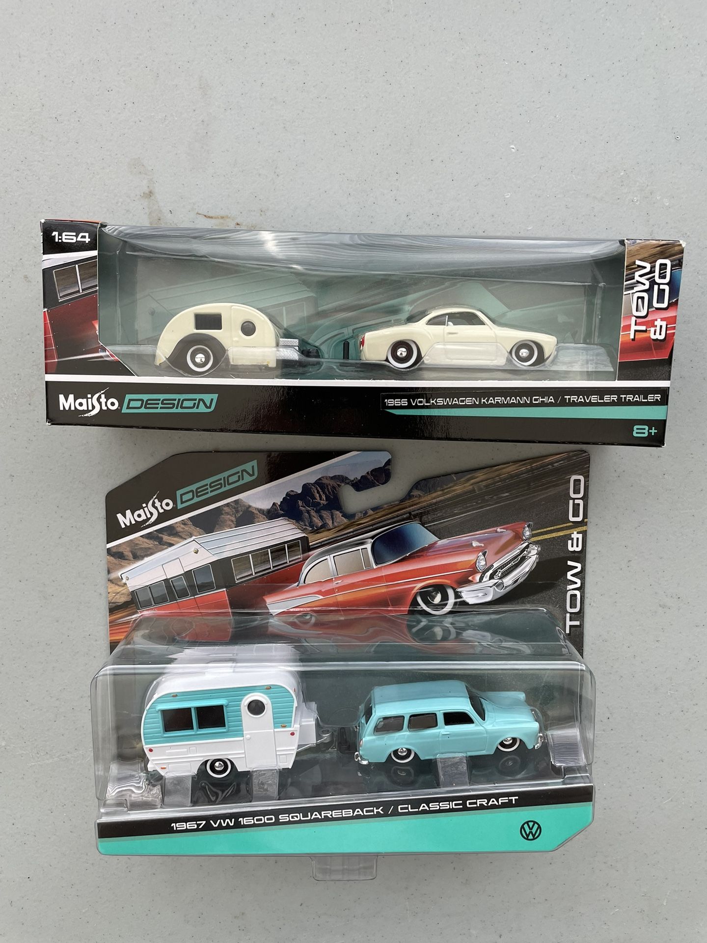 Maisto Design Volkswagen VW Karmann Ghia Squareback Tow & Go Diecast Hotwheels