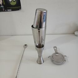 First come first pick up!
Bartender Kit for Only 20 dollars (all cost 80 dollars).
Included original Japanese Koriko Shaker (the best in the world) - 