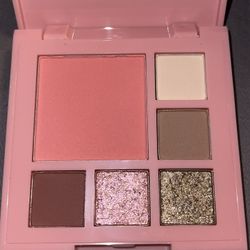 Get it Chica Chica Beauty Blush and Eyeshadow Multi Makeup Palette
