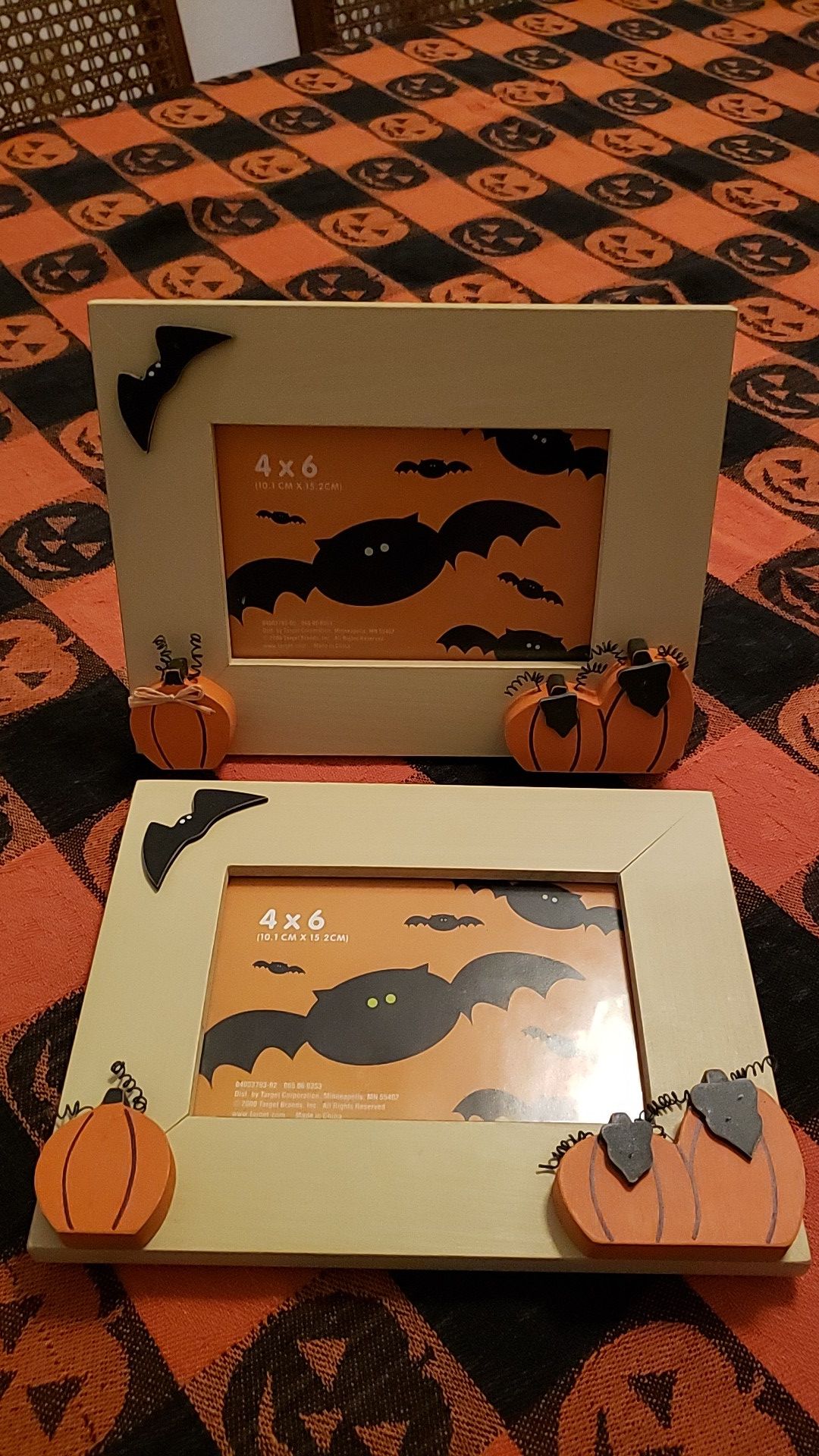 Halloween picture frames