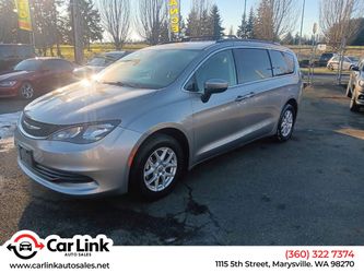 2020 Chrysler Voyager