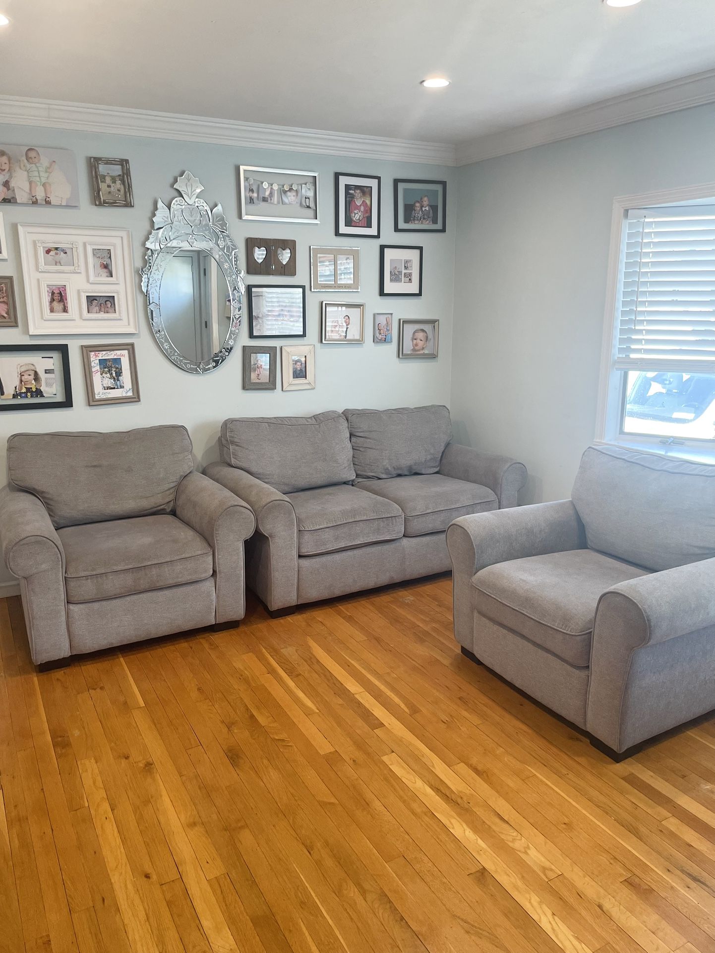 Living Room Grey Love Seat Sofa Couch and Matching Chairs Set Lot