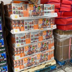 Halloween Cookies Decorating Kit 400 Count Pallet for Sale in Los