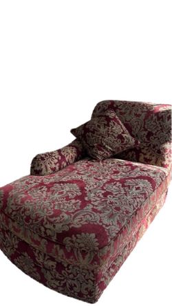 Ethan Allen Chaise Lounge — Must Be Picked Up By 6/12