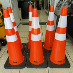 VEVOR - 36 Inch H - Orange Traffic Safety Cones, 2 Stripes - 6 Pack