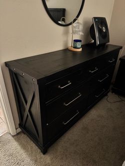 Living spaces King bed frame and large 7 drawer dresser