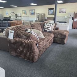 Brown Ribbed Fabric Sectional Sofa with Chaise 🚚WE DELIVER🚚