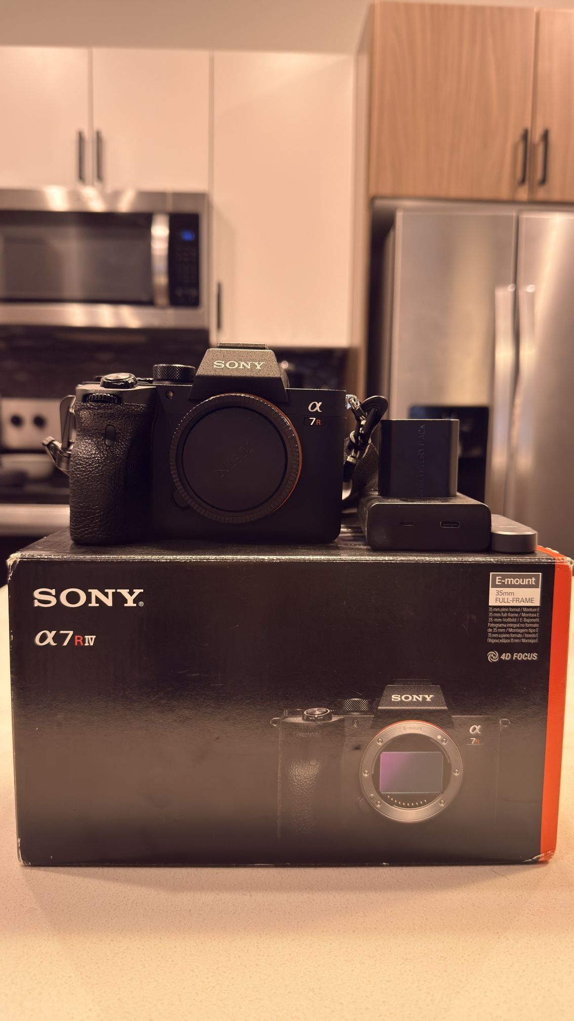 Sony A7R IV Mirrorless Camera – Near Mint / Excellent Condition – Low Shutter Count (~11,000)
