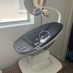 mamaroo swing