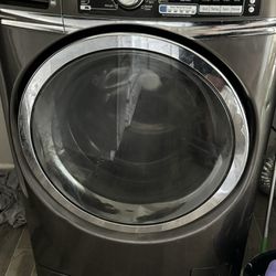 Washer And (gas) Dryer 