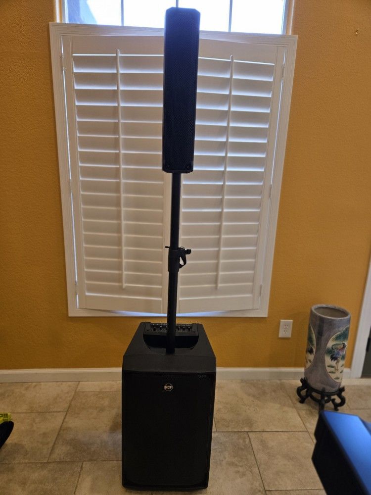 RCF Evox Jmix8 active portable PA system