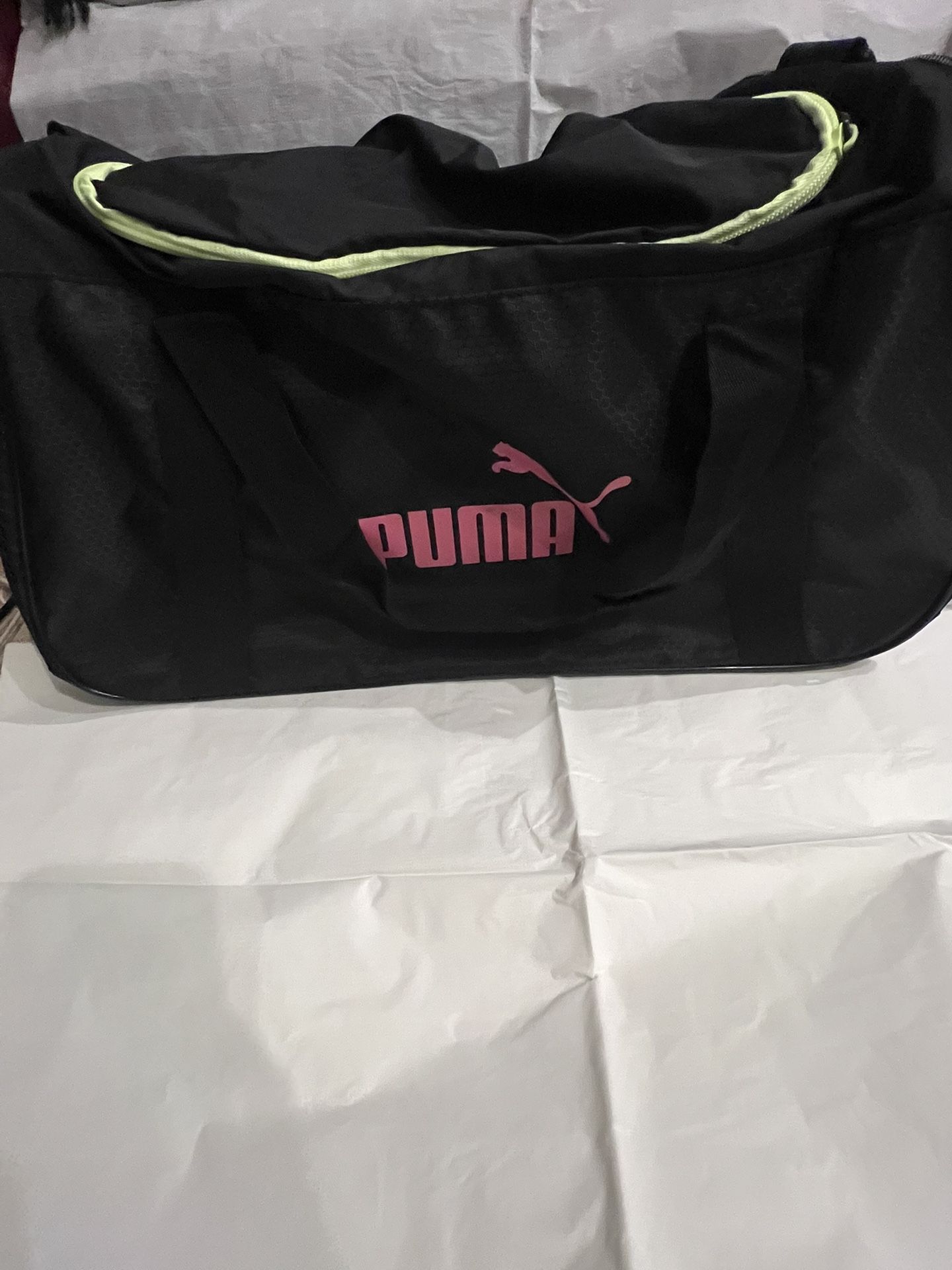 New: PUMA Duffel bag 
