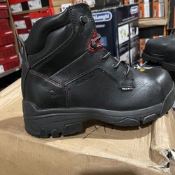 WOLVERINE WORK BOOTS 🥾 STEEL TOE /  SIZE (9) ONLY