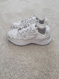 Nike p-6000 size 4