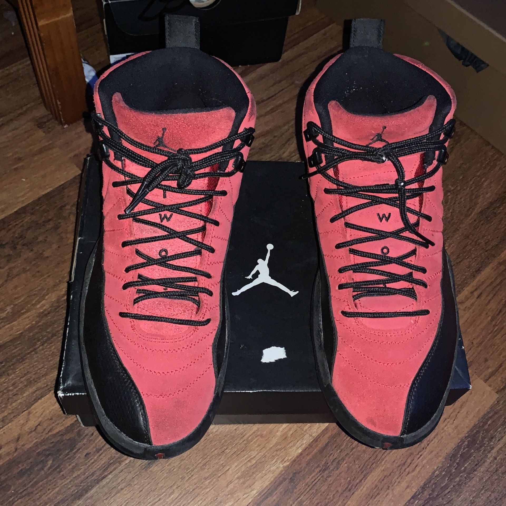 Air Jordan 12 Retro 'Reverse Flu