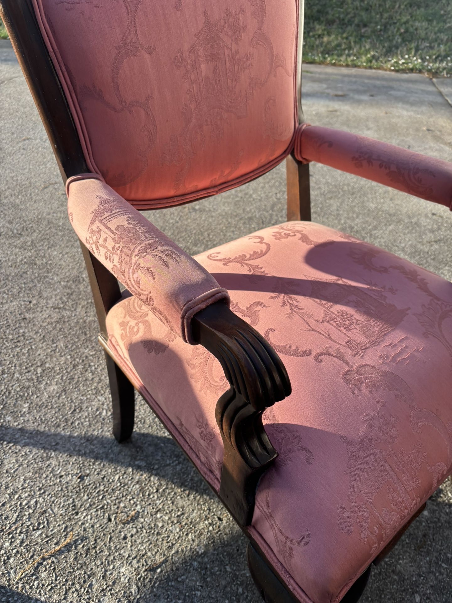 Queen Anne Style Chair