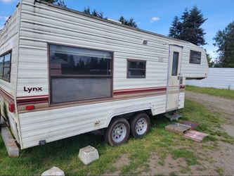 1987 Prowler 5th wheel