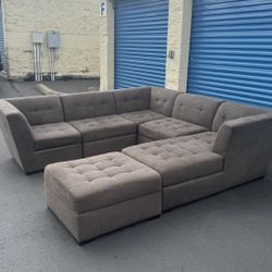 6pc Jonathan Louis Modular Sectional 