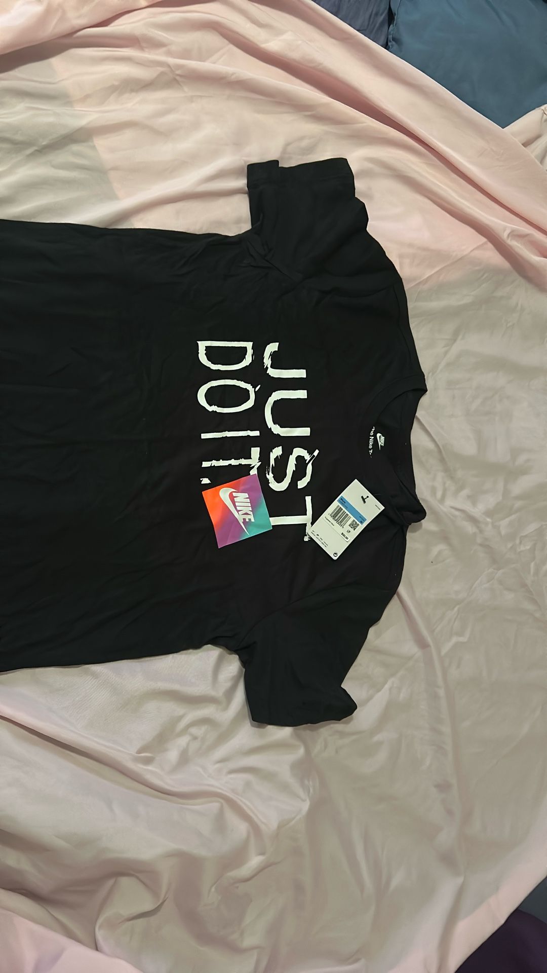 New Nike Sportswear Just Do It Shirt