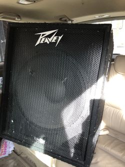 18 inches. Power subwoofer 🔊 peavey
