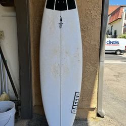 5’11” Like New Surf Board