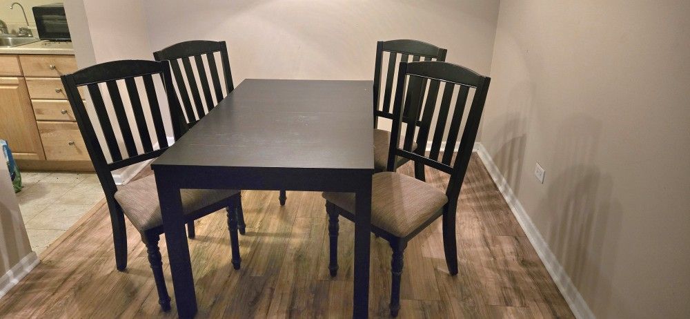 Dining Table With 4 Chairs