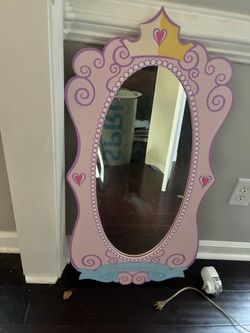 Free Kids Princess Decorative Wall Mirror